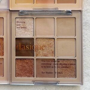 Korean Kbeauty Dasique 9 Pan Multi-textured Eyeshadow Palette #10